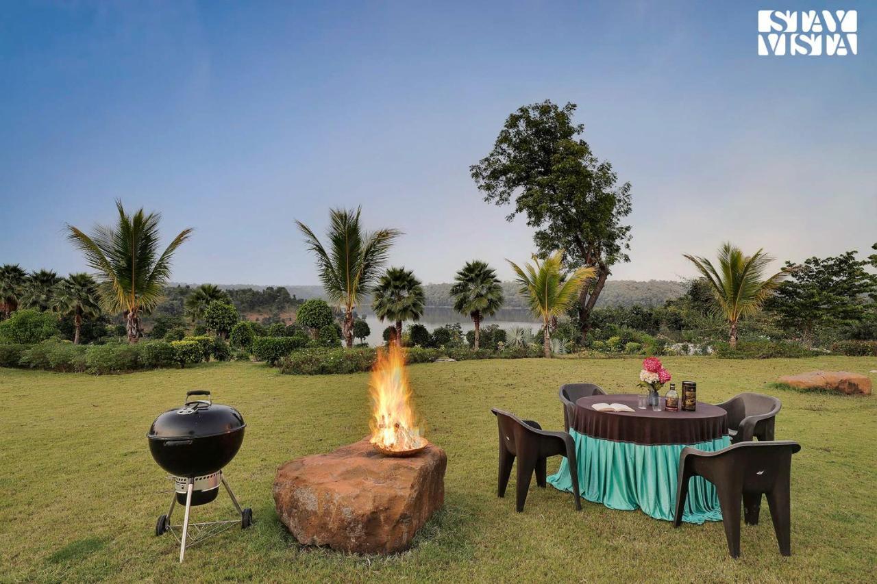 Stayvista'S Lakeside Whispers - Lake & Mountain-View Villa With Lawn & Indoor-Outdoor Games Nagpur Luaran gambar