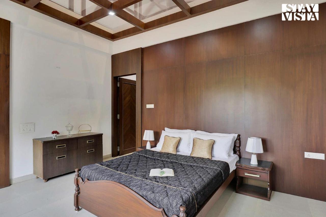 Stayvista'S Lakeside Whispers - Lake & Mountain-View Villa With Lawn & Indoor-Outdoor Games Nagpur Luaran gambar